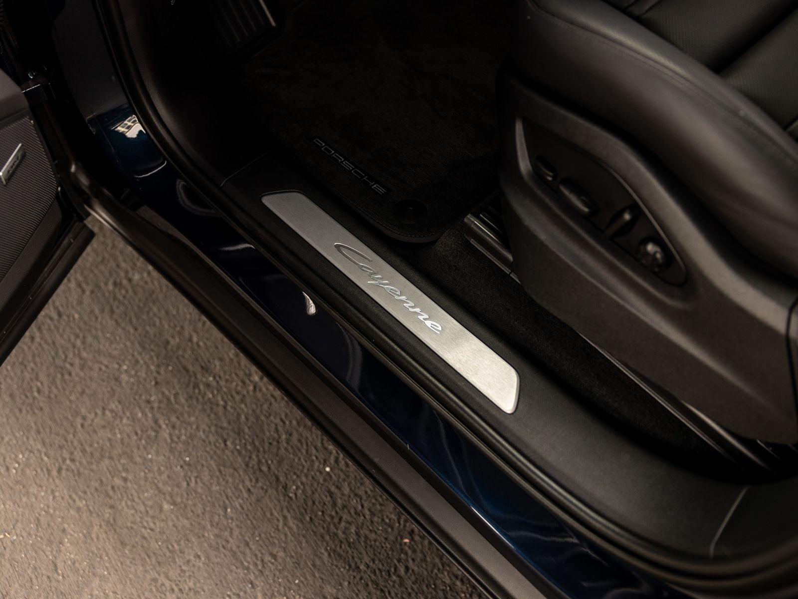 2025 Porsche Cayenne Coupe