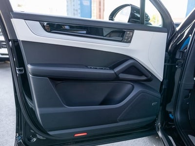 2025 Porsche Cayenne Cayenne Coupe