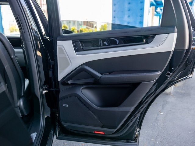 2025 Porsche Cayenne Cayenne Coupe
