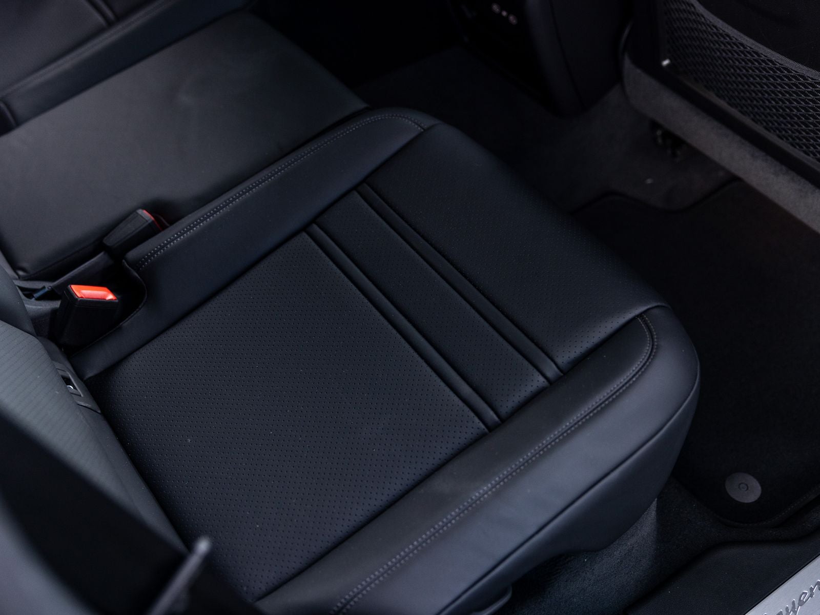 2026 Porsche Cayenne Coupe