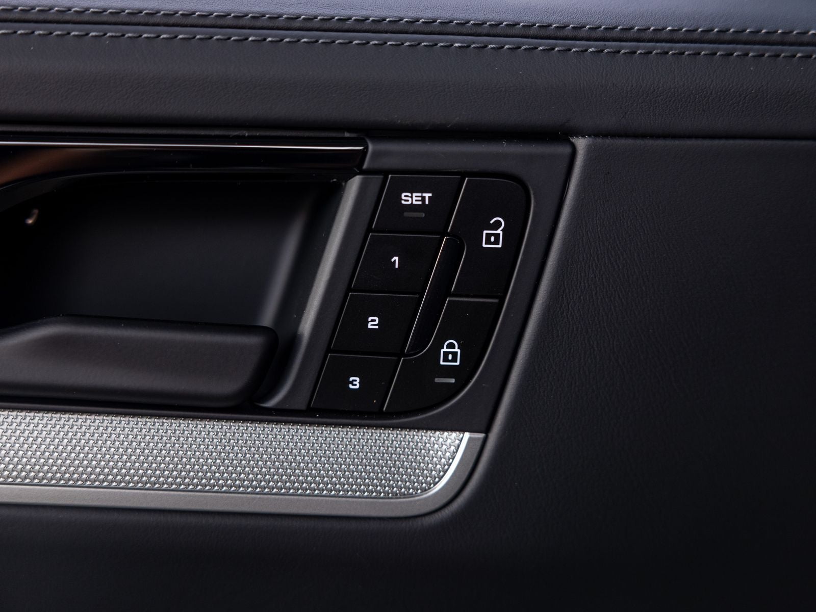 2026 Porsche Cayenne Coupe