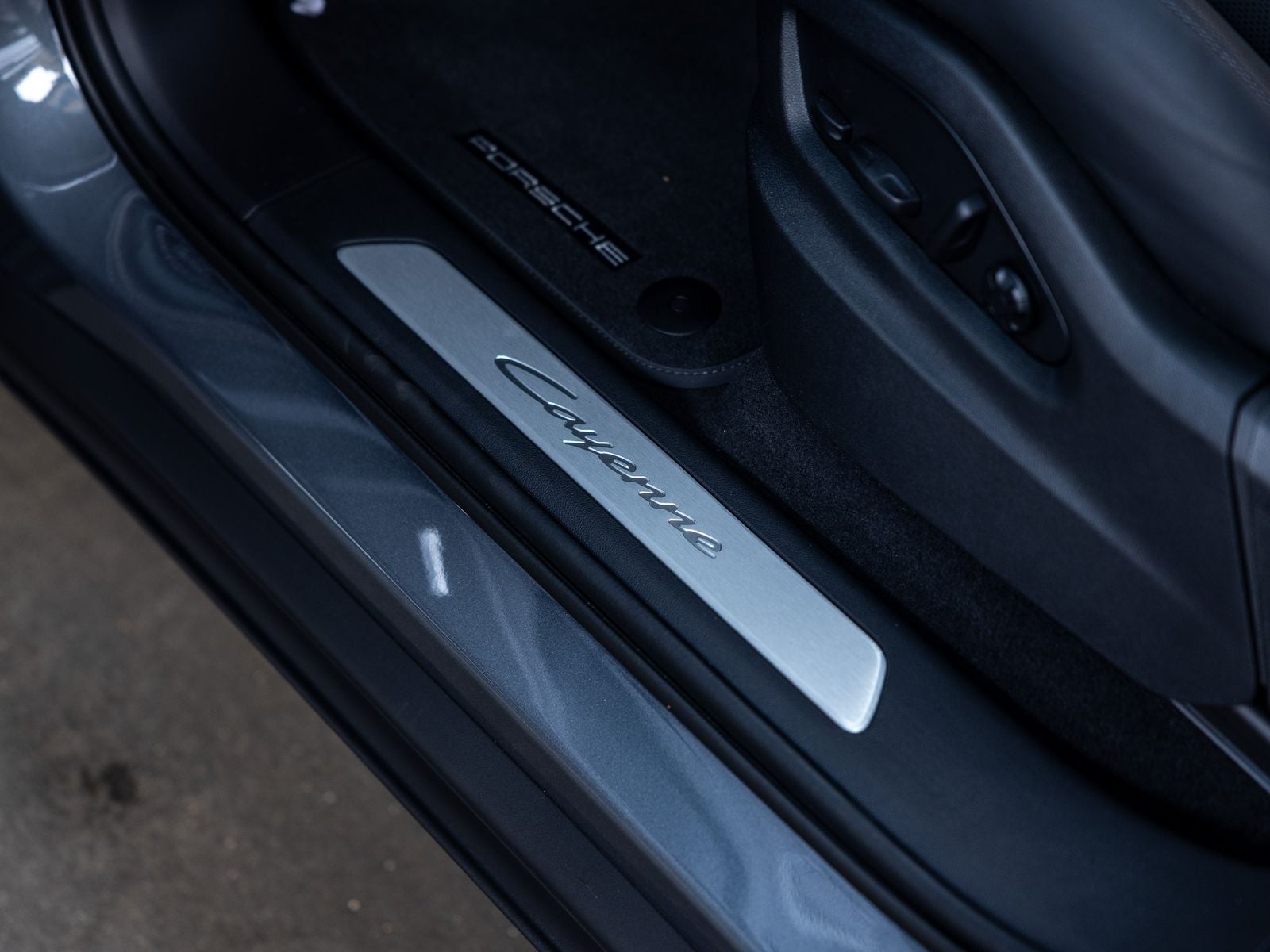 2026 Porsche Cayenne Coupe