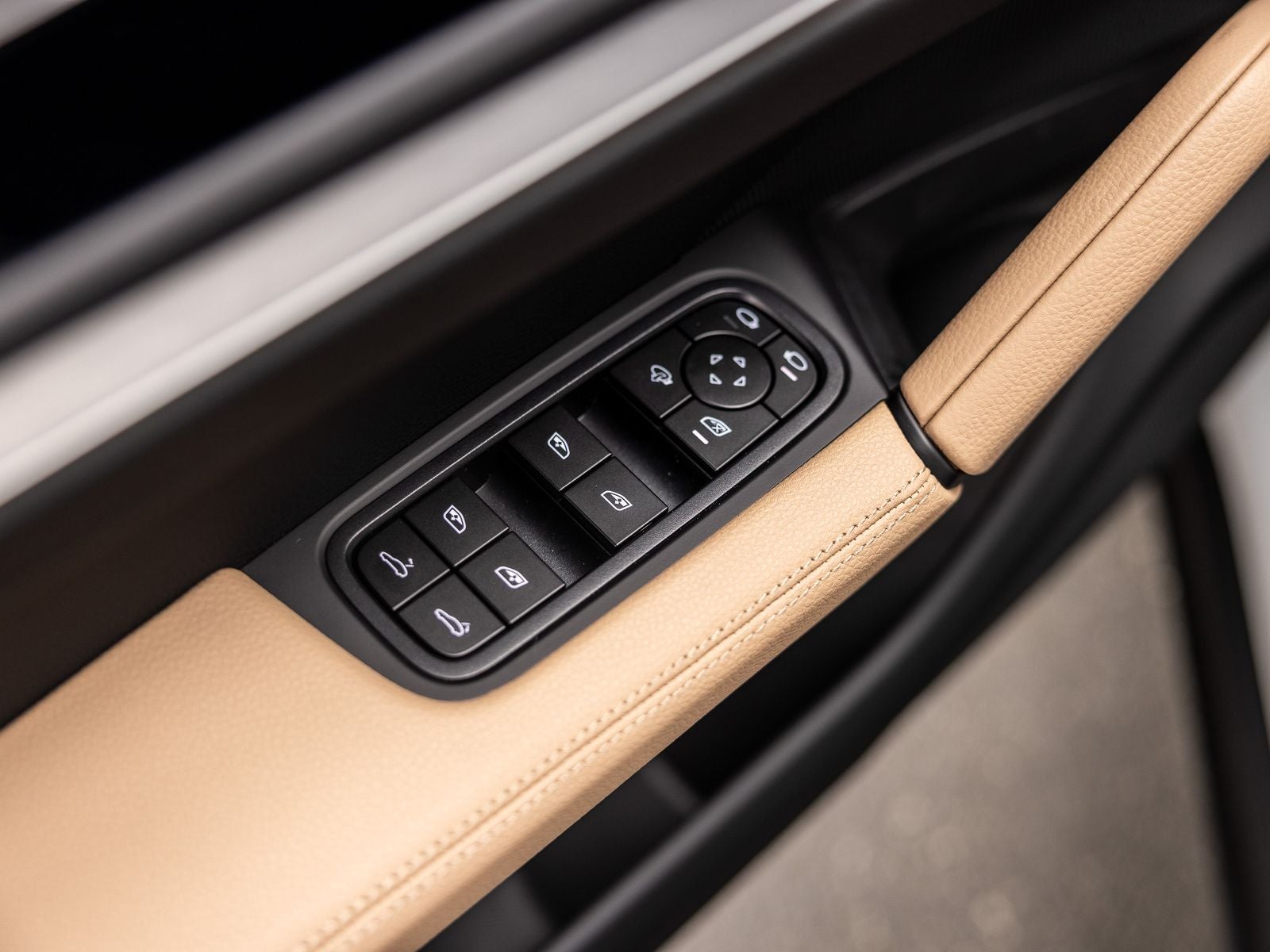 2026 Porsche Cayenne Coupe
