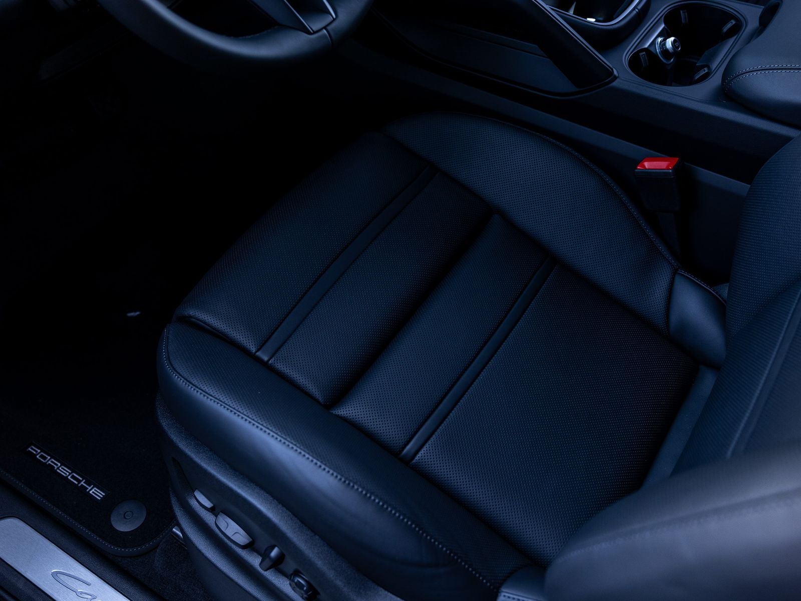 2026 Porsche Cayenne Coupe