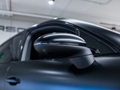 2023 Porsche Cayenne Coupe Platinum Edition