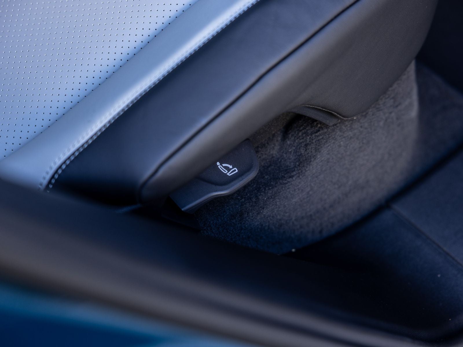 2025 Porsche Cayenne Cayenne Coupe