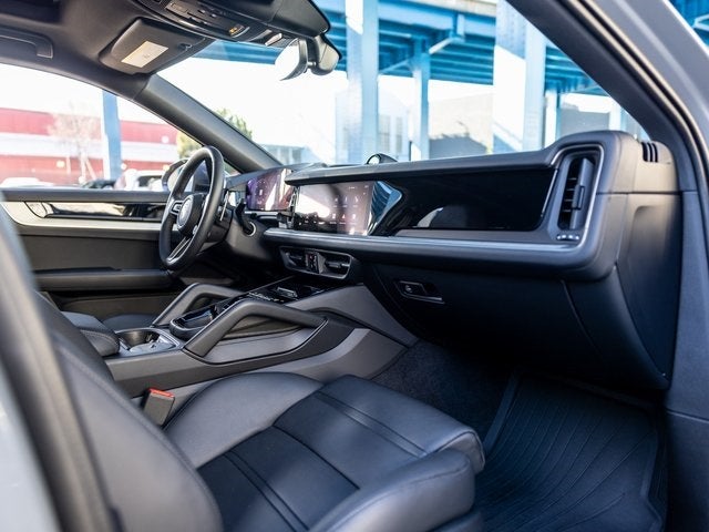 2026 Porsche Cayenne Cayenne Coupe