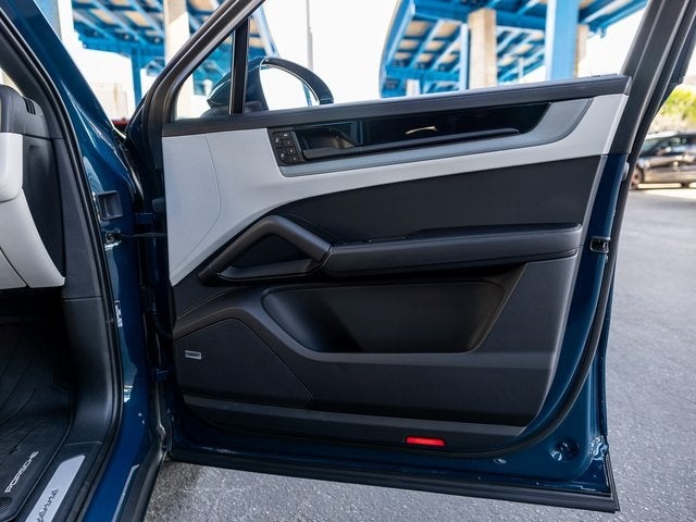 2025 Porsche Cayenne Cayenne Coupe