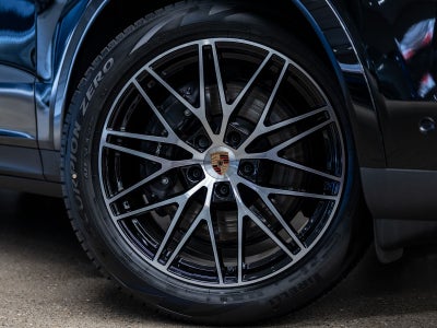 2026 Porsche Cayenne Coupe