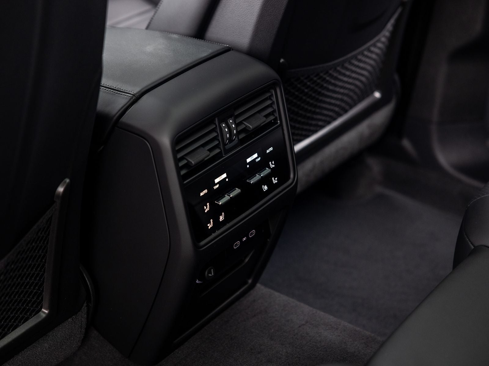 2026 Porsche Cayenne Coupe