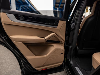 2026 Porsche Cayenne Coupe