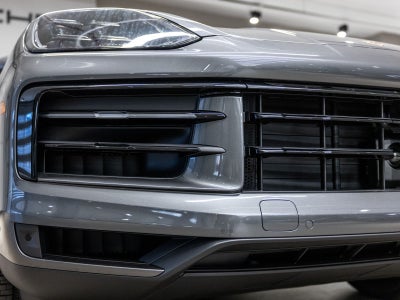 2025 Porsche Cayenne Coupe