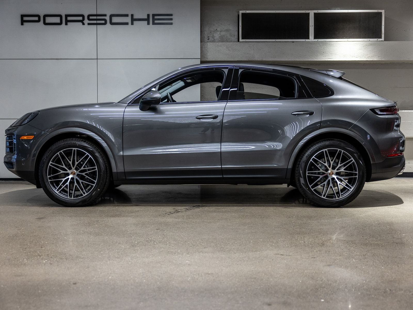 2025 Porsche Cayenne Coupe