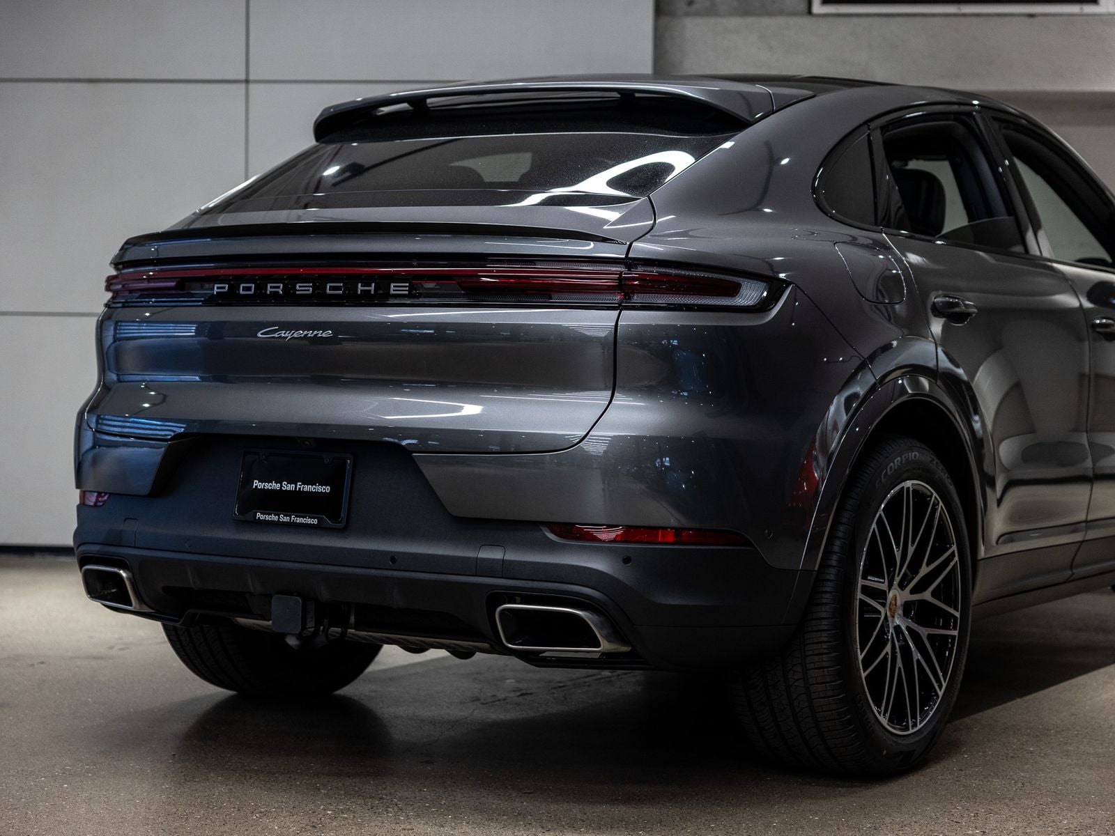 2025 Porsche Cayenne Coupe