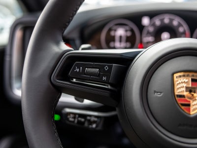 2025 Porsche Cayenne Coupe
