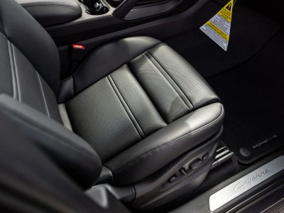 2025 Porsche Cayenne Coupe