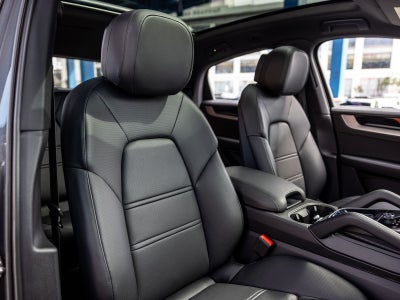 2025 Porsche Cayenne Coupe