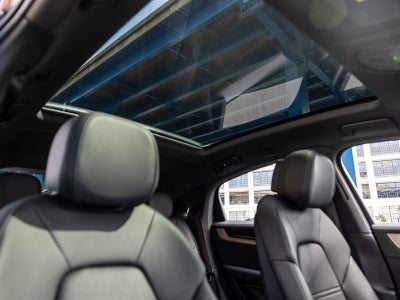 2025 Porsche Cayenne Coupe
