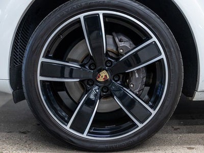 2023 Porsche Cayenne Cayenne Coupe Platinum Edition