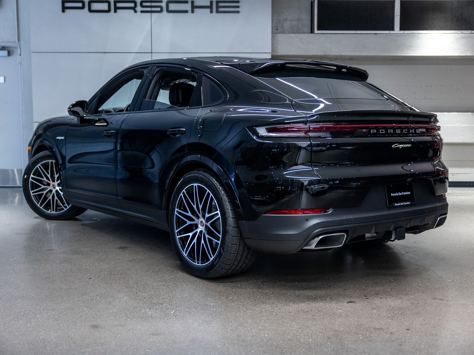 2026 Porsche Cayenne E-Hybrid Coupe