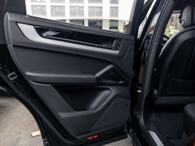 2026 Porsche Cayenne E-Hybrid Coupe