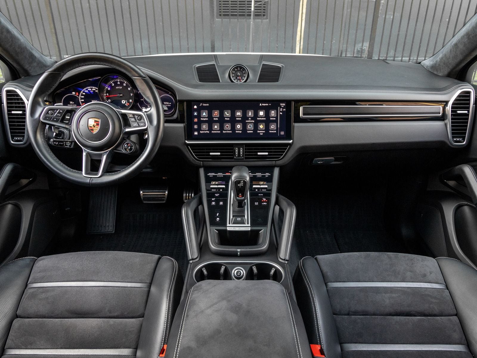 2023 Porsche Cayenne Coupe GTS