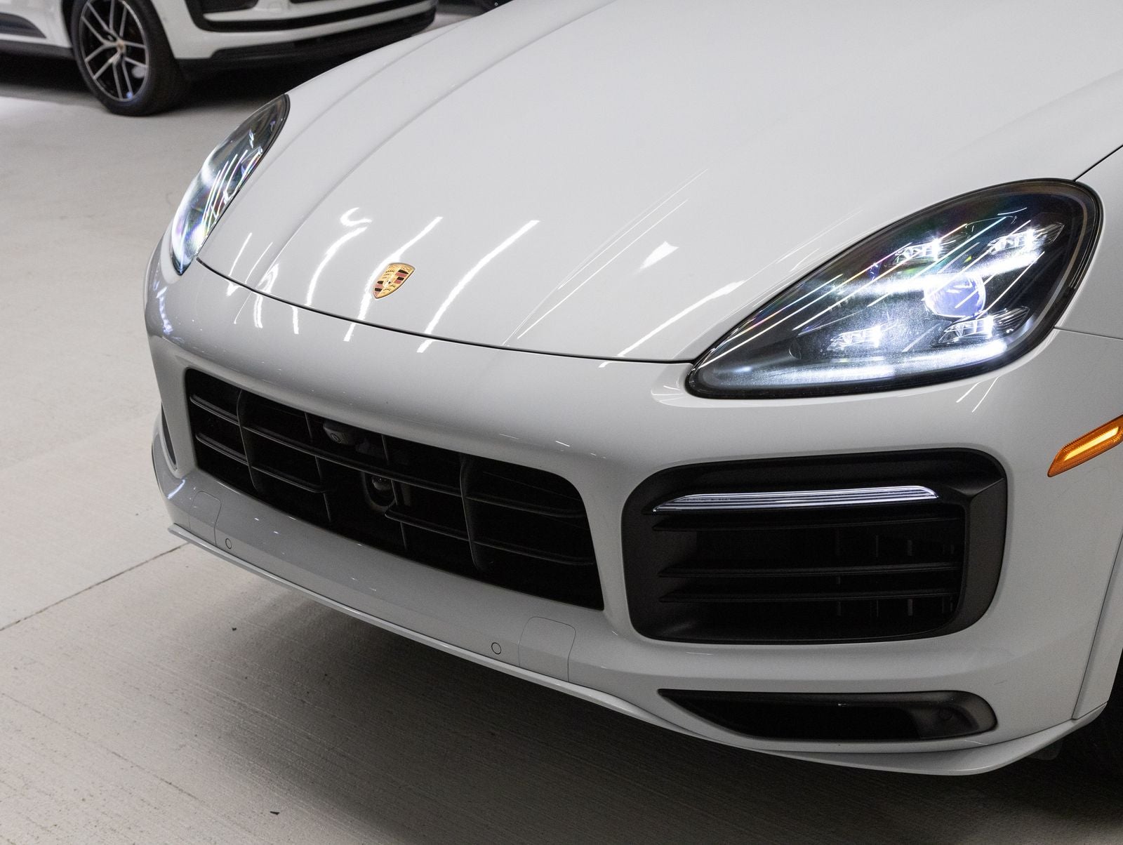 2023 Porsche Cayenne Coupe GTS