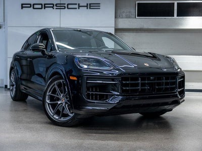 2025 Porsche Cayenne Cayenne GTS Coupe