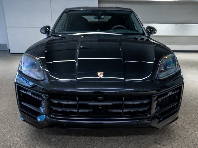 2025 Porsche Cayenne Cayenne GTS Coupe