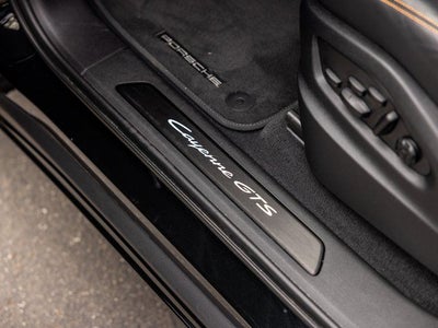 2025 Porsche Cayenne Cayenne GTS Coupe
