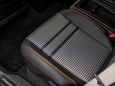 2025 Porsche Cayenne Cayenne GTS Coupe