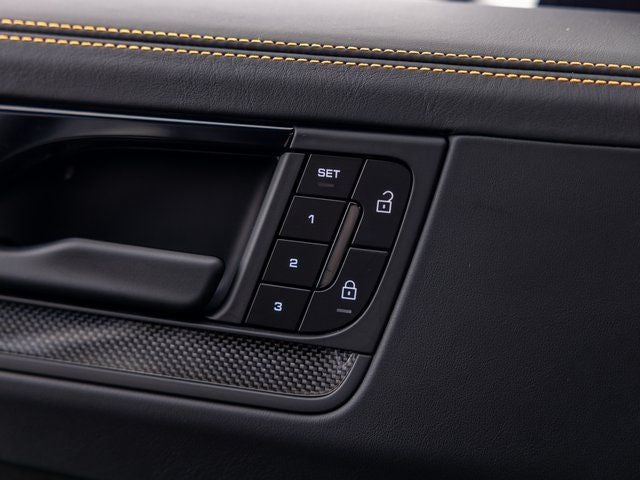 2025 Porsche Cayenne Cayenne GTS Coupe