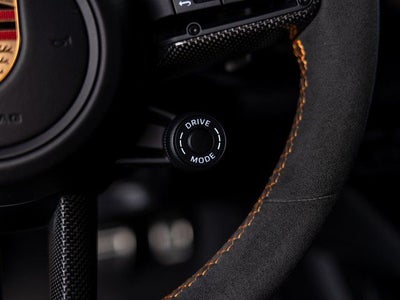 2025 Porsche Cayenne Cayenne GTS Coupe