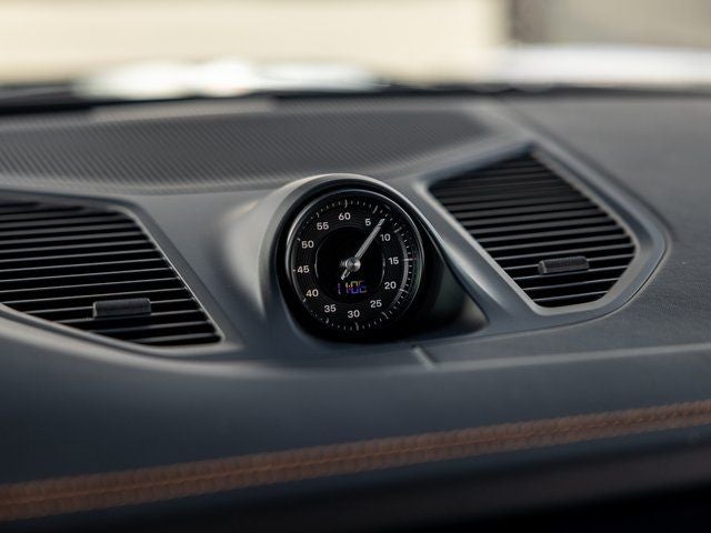 2025 Porsche Cayenne Cayenne GTS Coupe