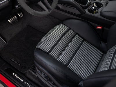 2026 Porsche Cayenne Cayenne GTS Coupe