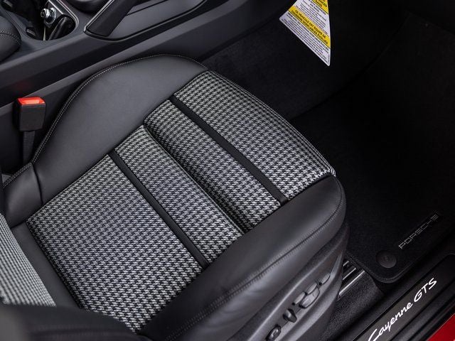 2026 Porsche Cayenne Cayenne GTS Coupe