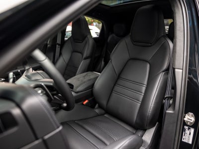 2026 Porsche Cayenne Cayenne GTS Coupe
