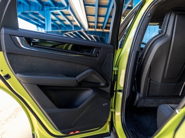 2024 Porsche Cayenne Cayenne Turbo GT