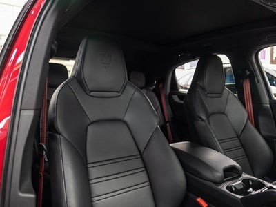 2025 Porsche Cayenne Cayenne S Coupe