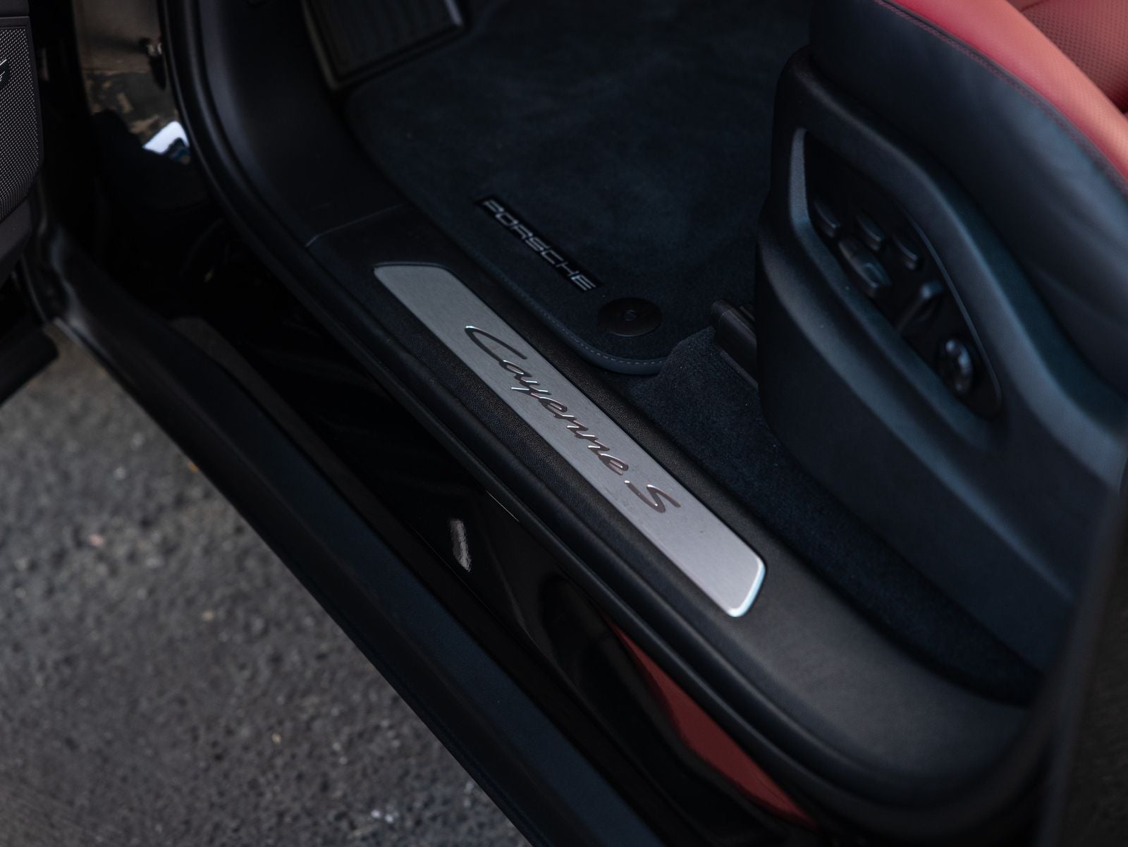 2026 Porsche Cayenne Cayenne S Coupe