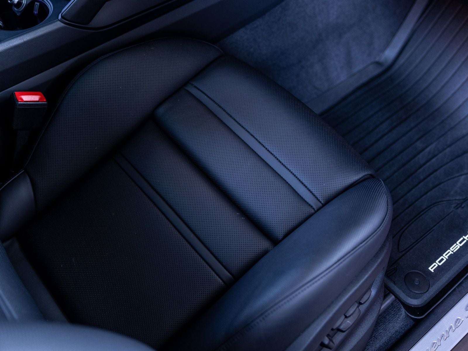 2024 Porsche Cayenne Cayenne S Coupe