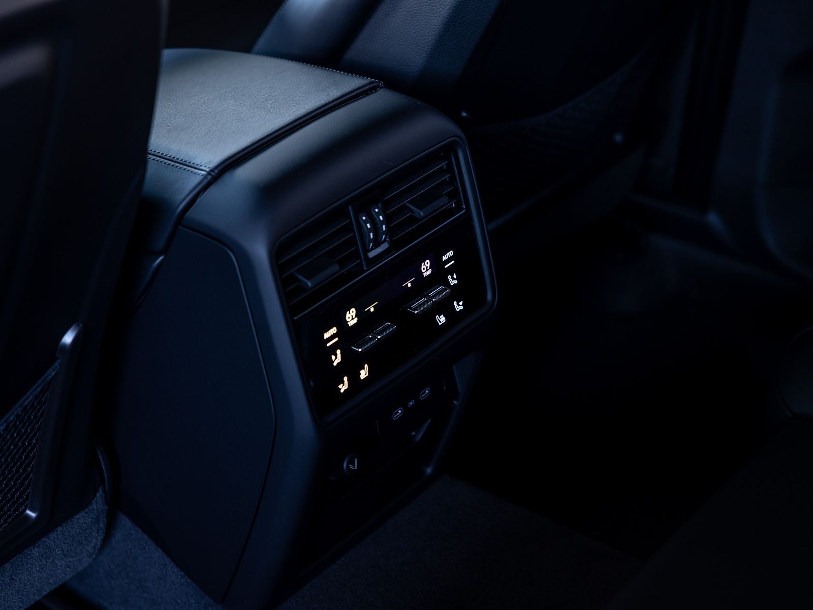 2026 Porsche Cayenne Cayenne S Coupe