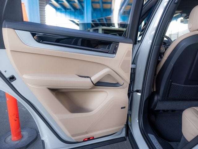 2026 Porsche Cayenne Cayenne S Coupe