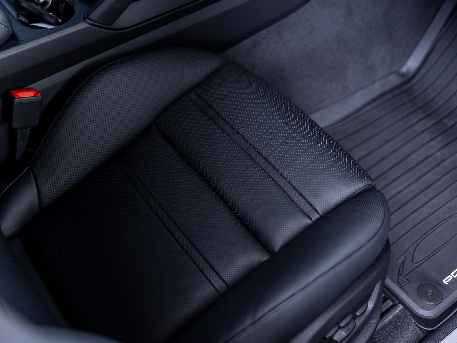 2026 Porsche Cayenne S Coupe