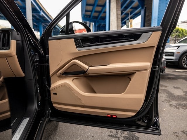 2026 Porsche Cayenne Cayenne S Coupe