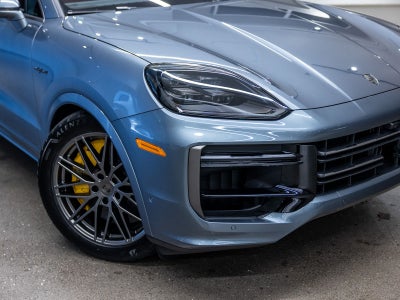 2026 Porsche Cayenne Turbo E-Hybrid Coupe