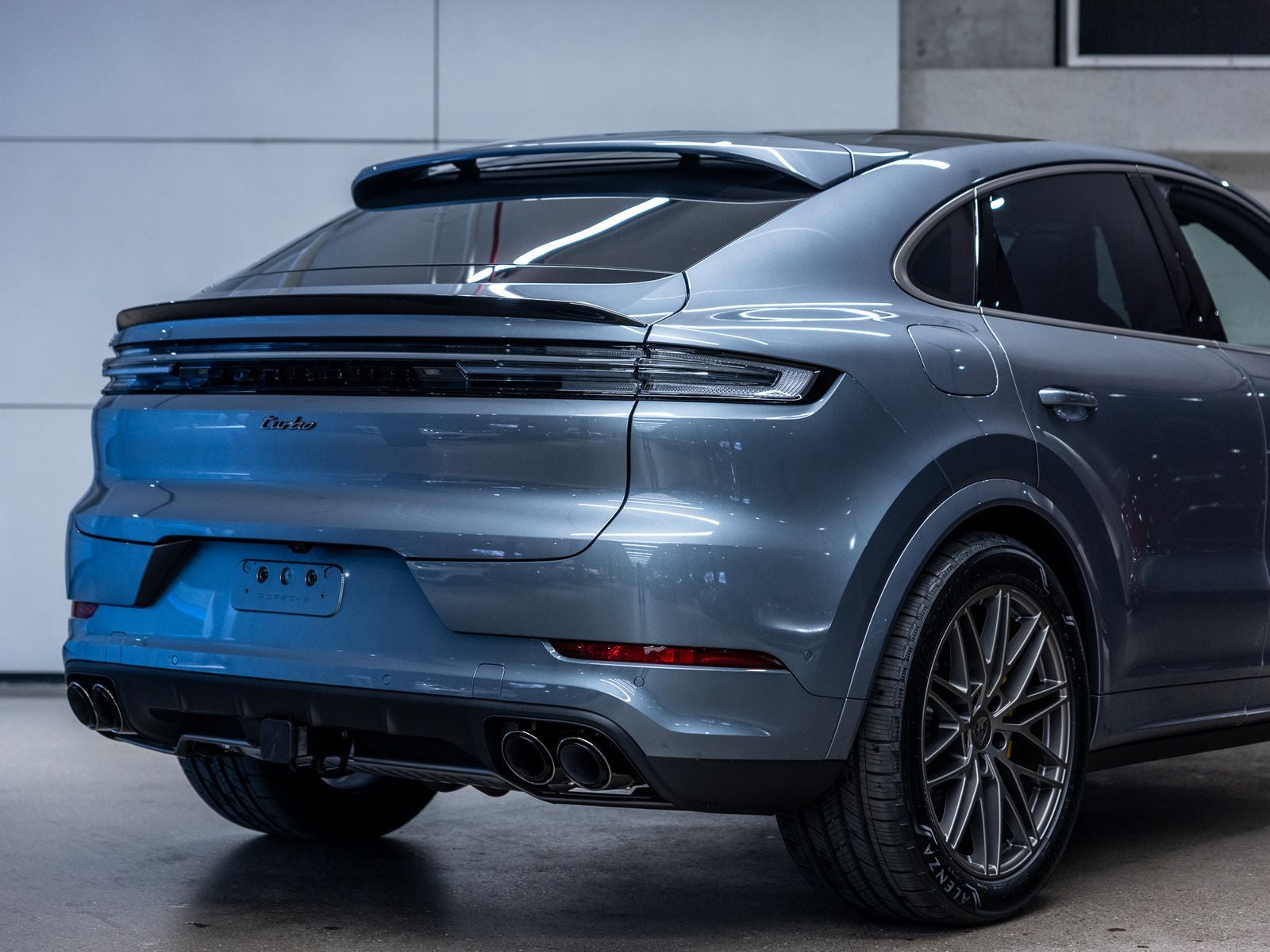 2026 Porsche Cayenne Turbo E-Hybrid Coupe