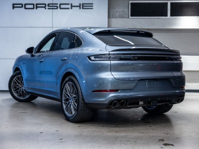 2026 Porsche Cayenne Turbo E-Hybrid Coupe