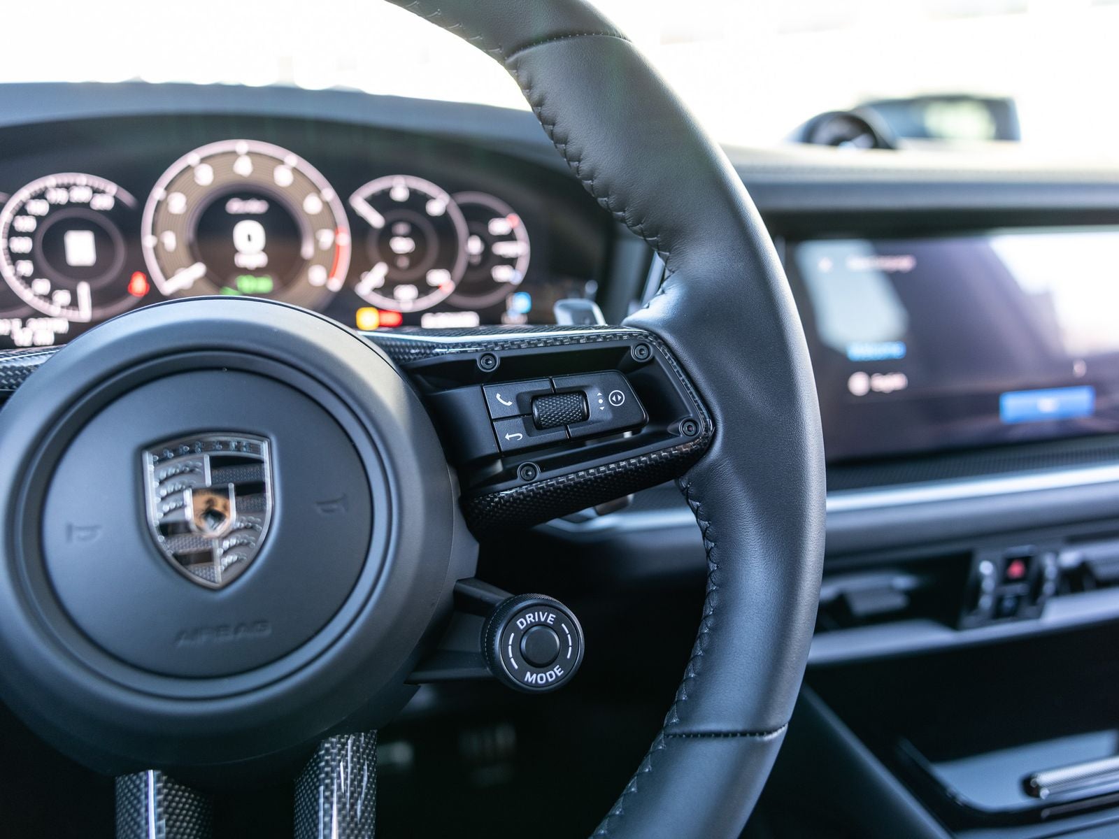 2026 Porsche Cayenne Turbo E-Hybrid Coupe