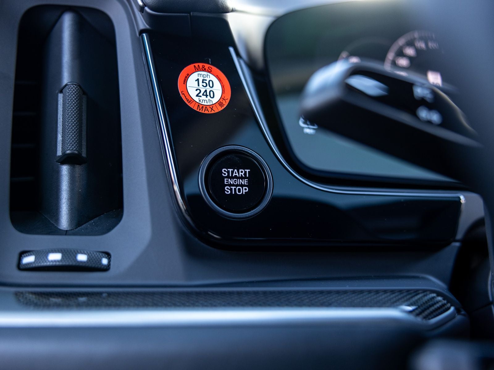 2026 Porsche Cayenne Turbo E-Hybrid Coupe